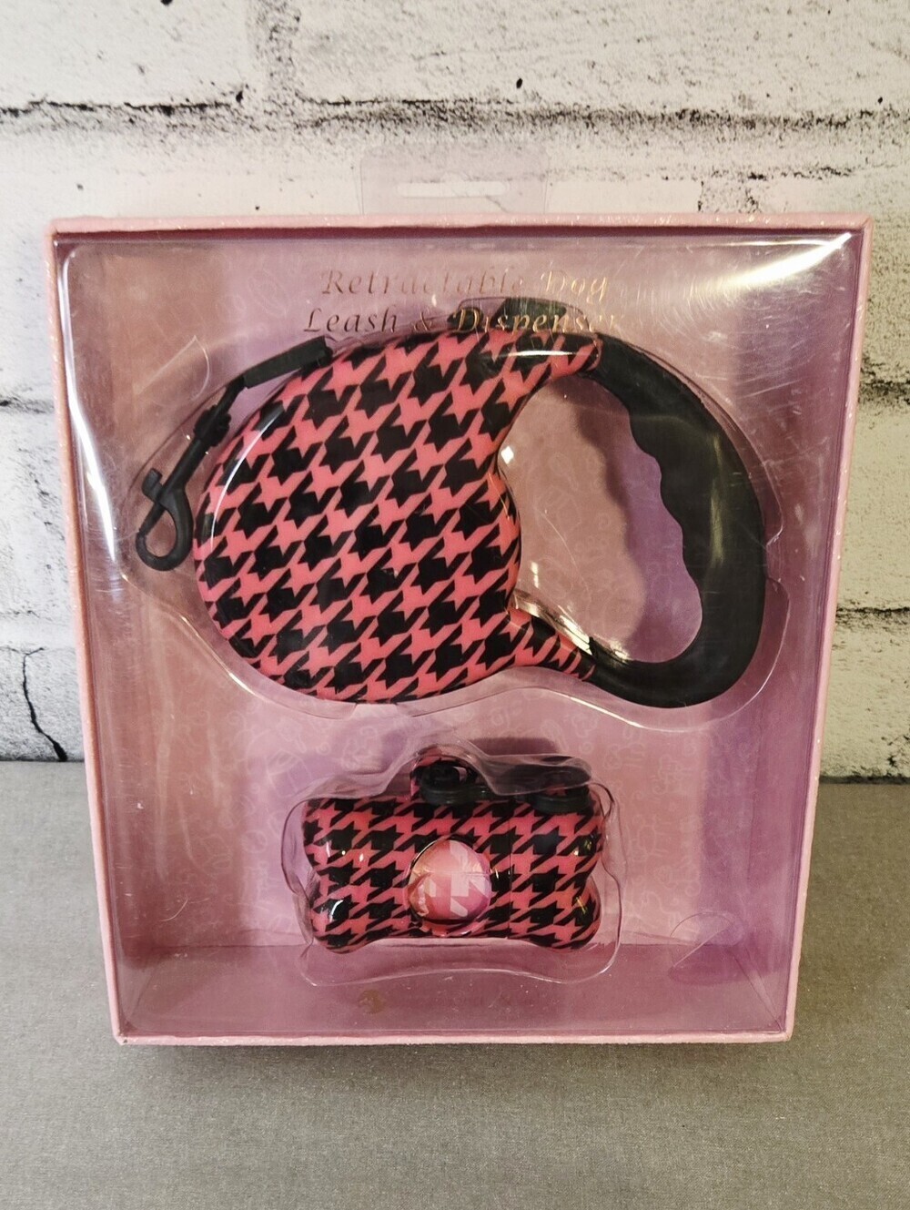 Furry Friends Pink Houndstooth Retractable Dog Leash Waste Bag Dispenser Set